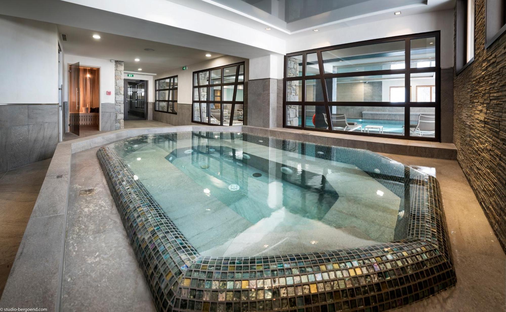 Mgm Hotels & Residences - Residence Le Roc Des Tours Le Grand-Bornand Eksteriør billede
